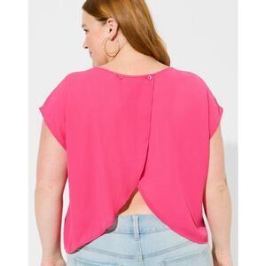 Torrid Top Womens 1X Hot Pink Envelope Back Boxy Crop Pintuck Cool Girl Fairy